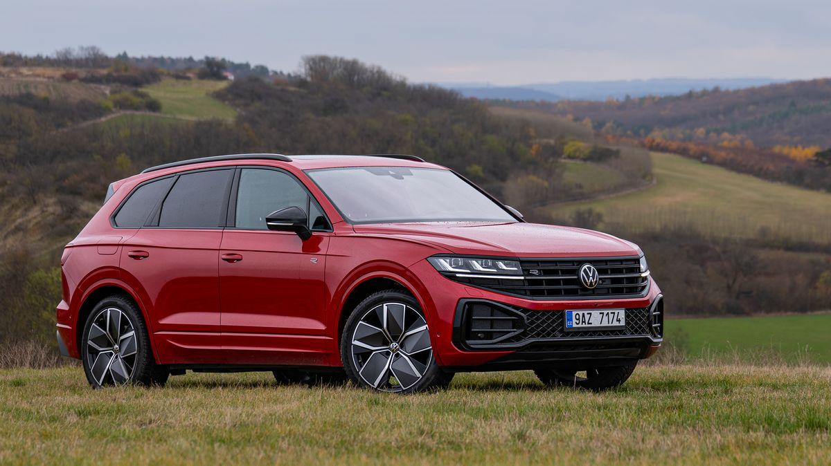 Chlouba Volkswagenu se po modernizaci příliš nezměnila, Touareg je stále skvělé SUV. Jeho cena ale není lidová