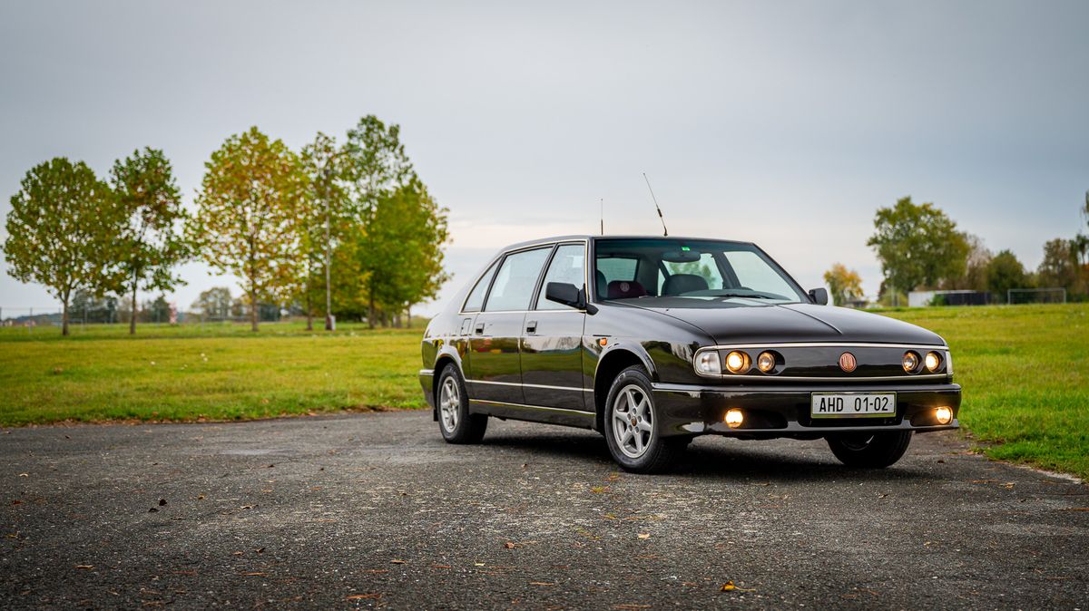 Šestý prototyp T700 je poslední Tatra, kterou jezdil Václav Klaus. Kvůli nehodě ji dostal narychlo