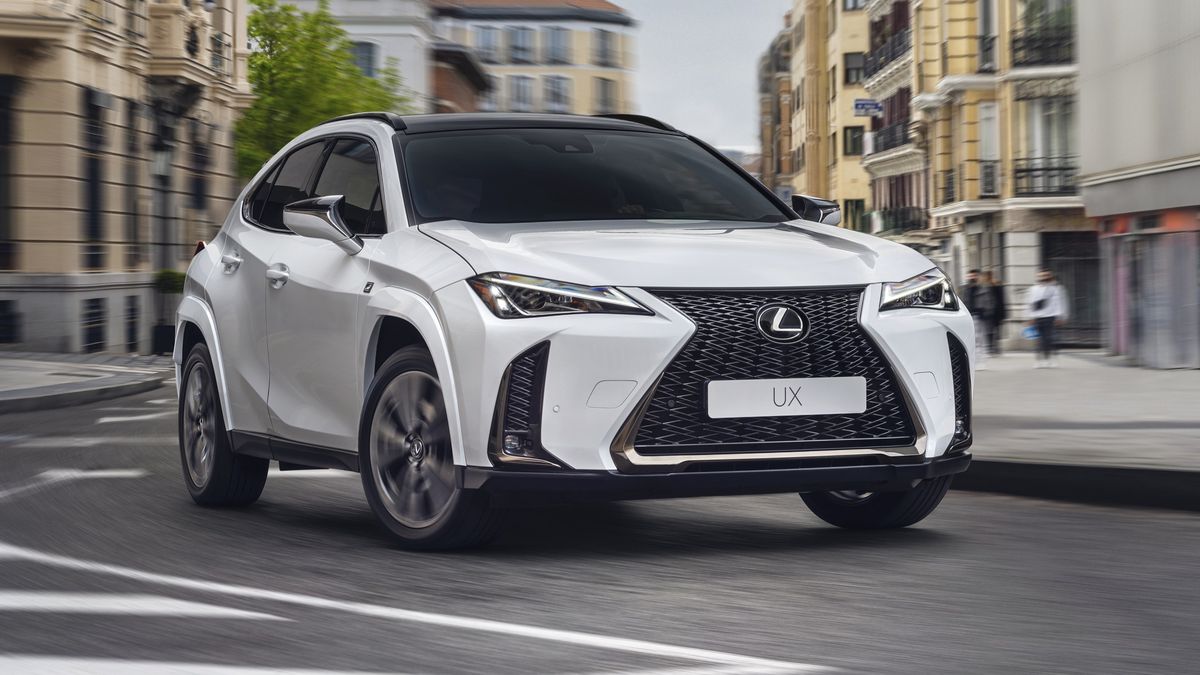 Malé SUV Lexusu prošlo vítanou modernizací. Je silnější, hbitější a má mnohem více technologií
