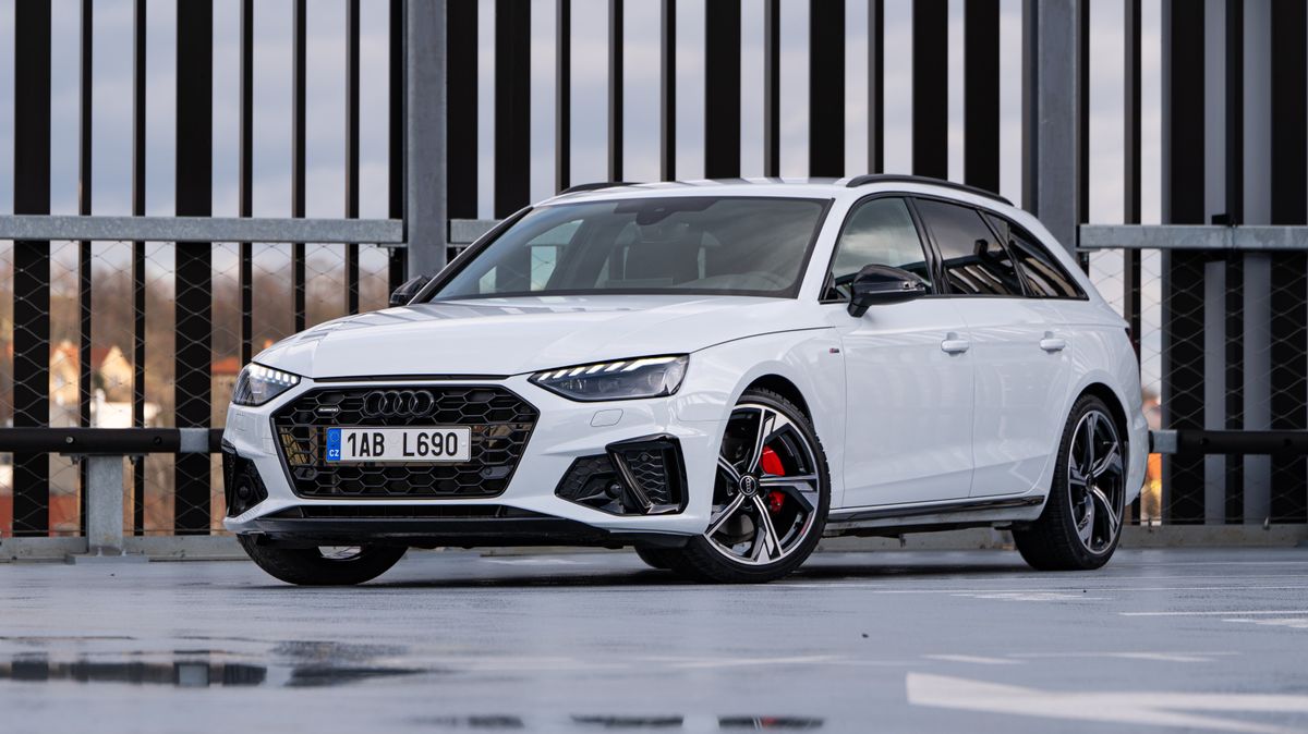 Prémiovka v plné palbě za cenu konfekce v holotě: Audi A4 Avant stárne se ctí a v akci se jí těžko odolává