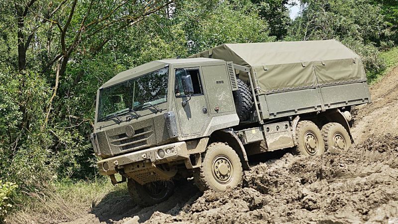 Chystá se obrovská vojenská zakázka. Tatra Defence má české armádě dodat až devět stovek nových náklaďáků