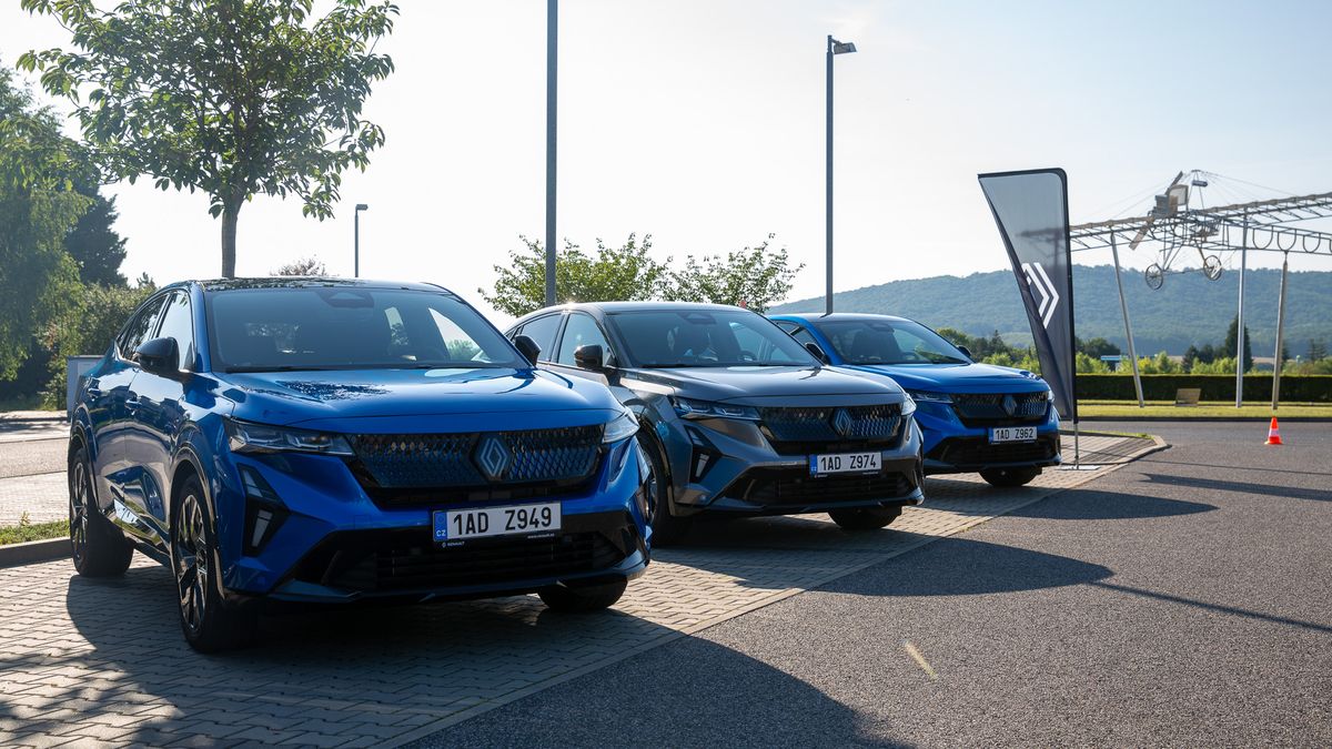 Renault přivezl do Česka svou novou vlajkovou loď. S tříválcem chce konkurovat i prémiovkám