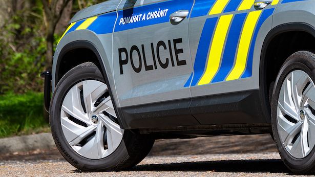 Škoda Enyaq pro státní policii dostala vychytávku, která zčásti řeší její potenciální slabinu v ostré službě