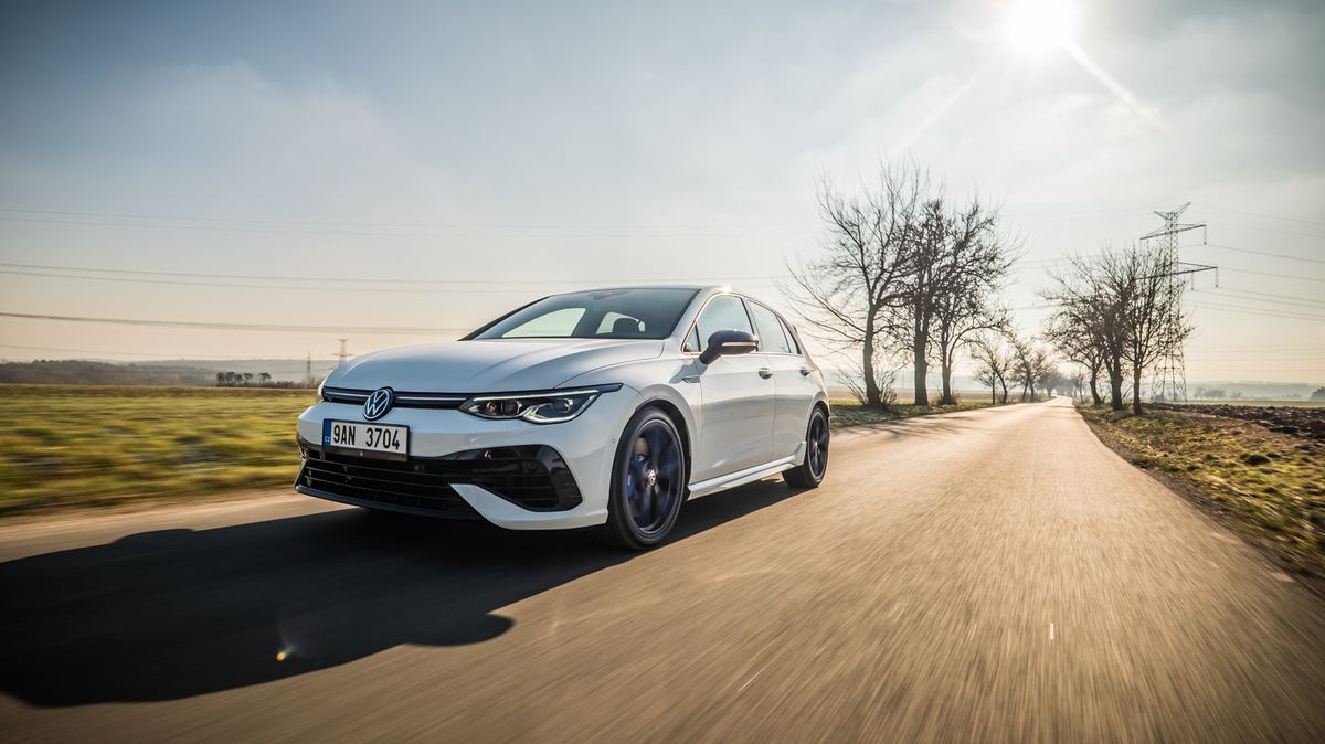 Nejrychlejší Golf všech dob: Volkswagen Golf R „20 Years“ oslavuje jubileum stylem i rychlostí