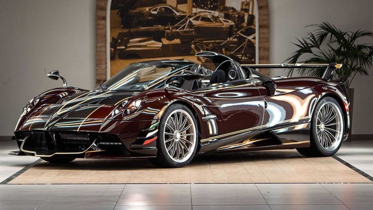 Unikátní super roadster ušitý na míru mistrem Paganim je skvost na čtyřech kolech