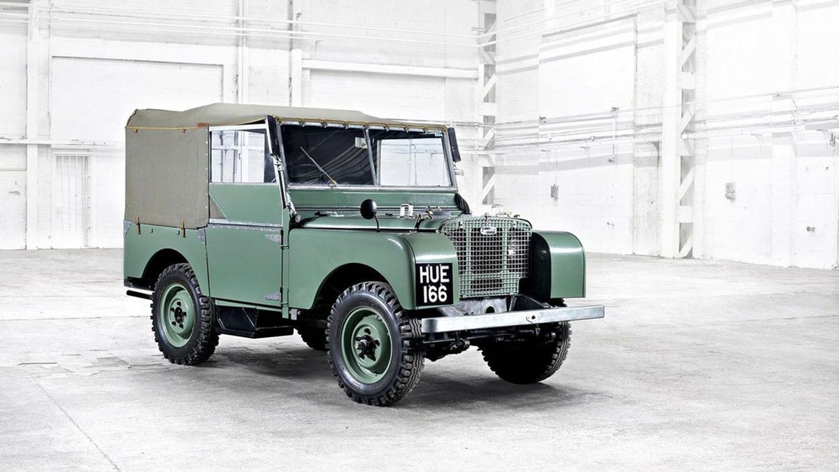 Land Rover: Legendární teréňák se narodil jako traktor, měl se vyrábět jen pár roků, nakonec vydržel skoro 70 let