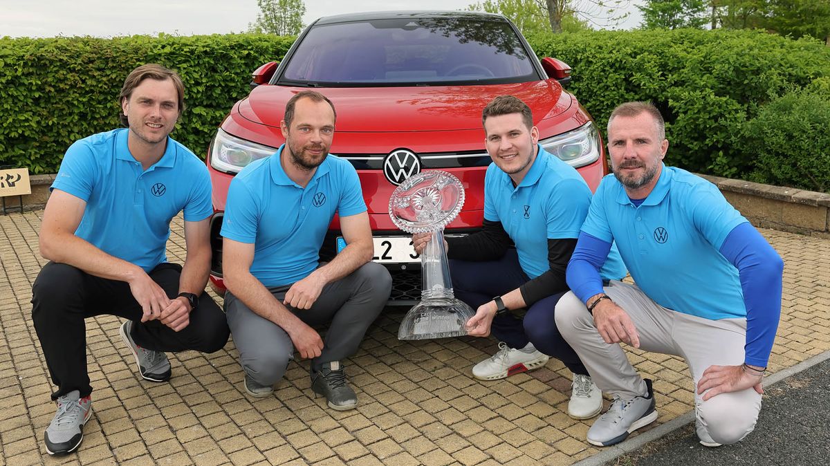 Auta a golf, to šlo vždy dohromady. Turnaj Car of the Green ovládl tým Volkswagenu
