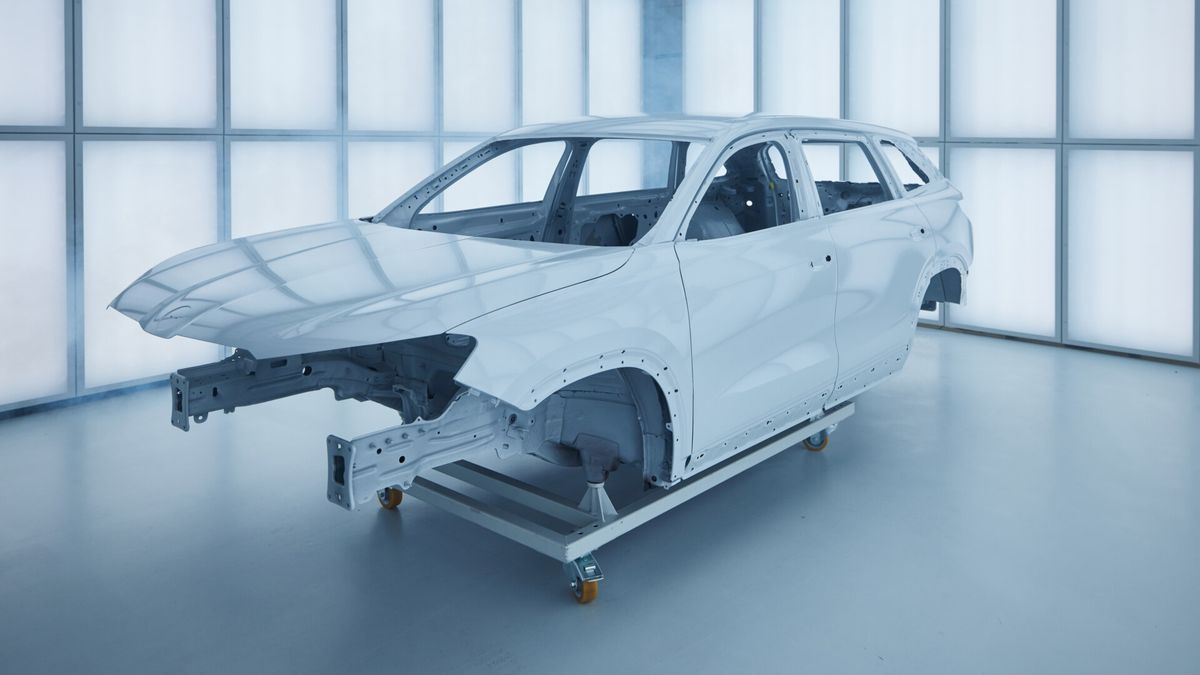 Zbrusu nová Škoda Kodiaq má přijít až v roce 2024, výroba předprodukčních kusů už se však rozjela