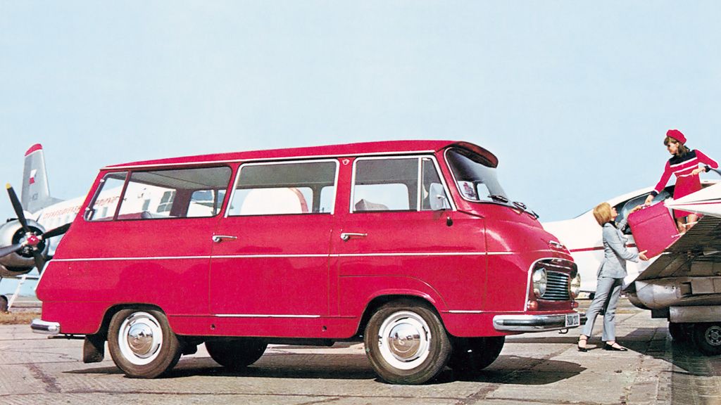 Škoda 1203 prošla zdlouhavým vývojem, aby vznikla strašidelně nemoderní a dýchavičná dodávka. Na pokrokového nástupce nedošlo