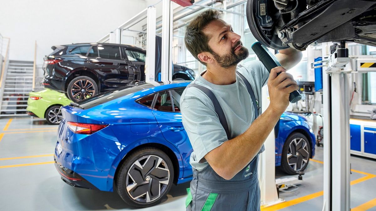 Nejdražší a nejlevnější auta na servis: Japonskou nadvládu spolehlivosti narušuje elektromobil, finančně vykrvácíte na luxusním Volkswagenu
