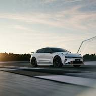 Zeekr 001 FR a Kimi Räikkönen.