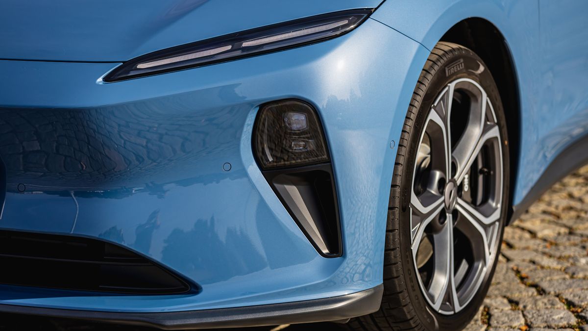 Do Evropy se valí další čínská značka. Má být ještě víc zaměřená na cenu, prodávat chce normální auto pro rodiny