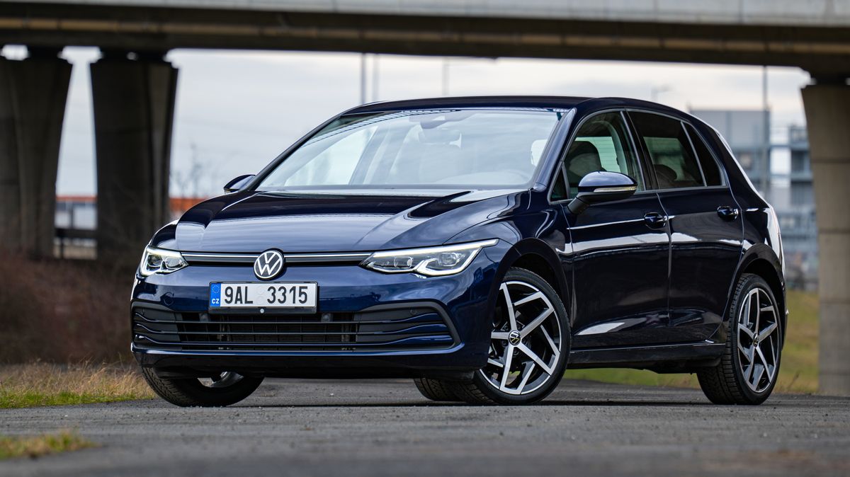 Volkswagen Golf s tříválcem: Bude základní motorizace stačit a kolik peněz ušetří