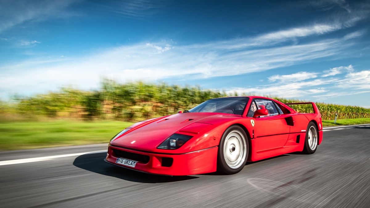 Enzo Ferrari by oslavil 125 let. Jeho odkaz žije dál díky ikonické F40