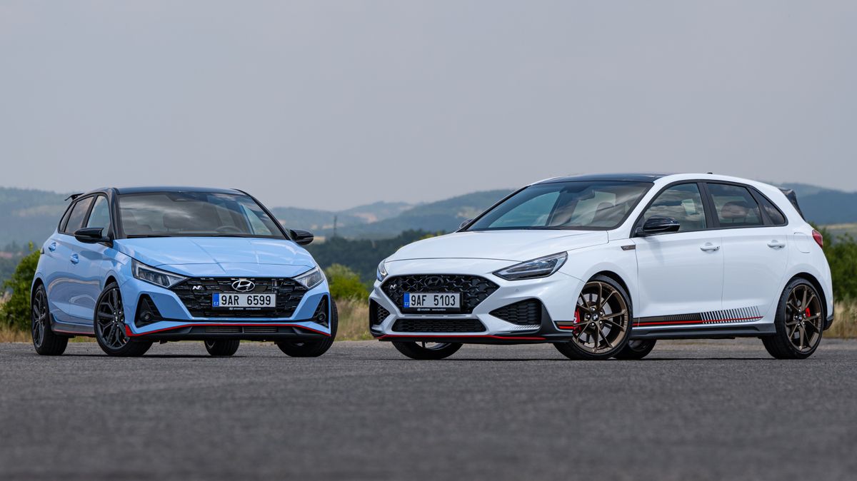 Okresková přestřelka: Souboj sportovních hot hatchů Hyundai i20 N a i30 N