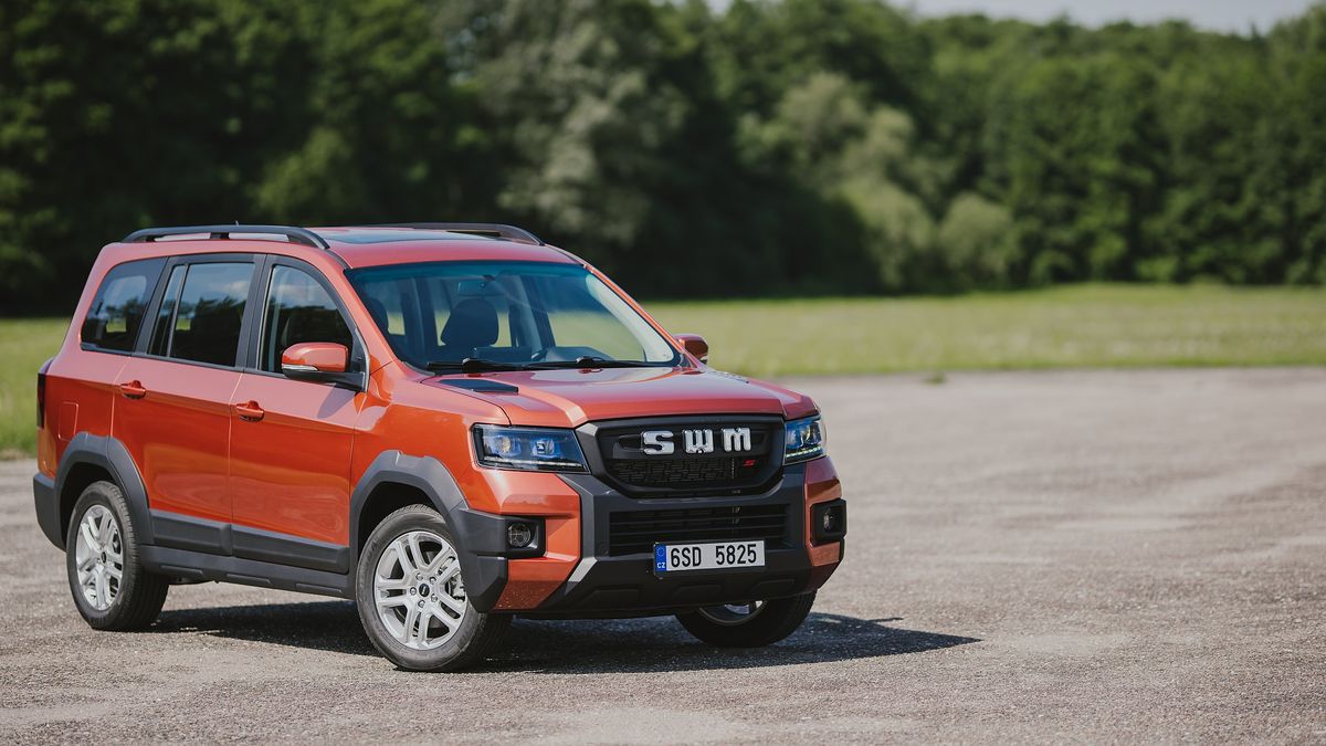 Je tady další nová značka, která si brousí zuby na Dacii, konkrétně na model Jogger. SWM Tiger to ale rozhodně lehké mít nebude