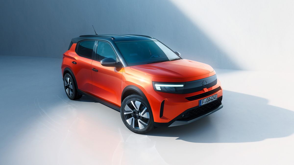 Opel vrací do hry slavné jméno, s minulostí ale nemá společného prakticky nic. Nová Frontera do terénu fakt nezamíří