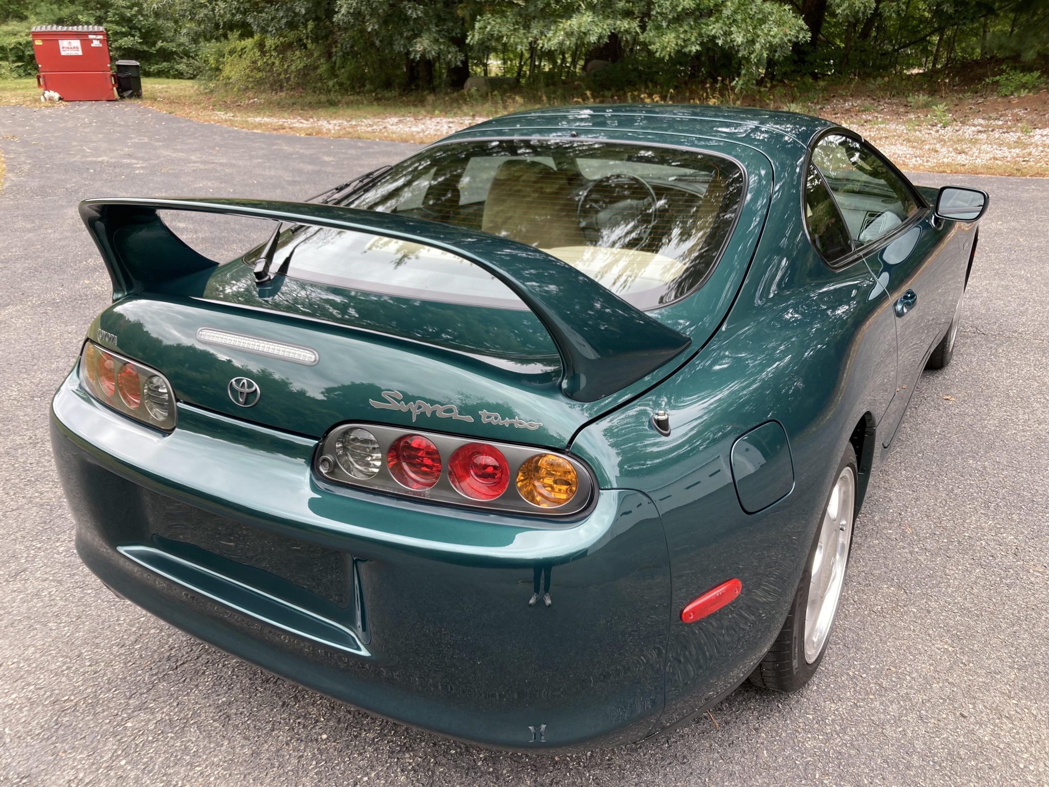 1997-toyota-supra-1633029595a5e52b2044b1ee-1b97-45e6-a2bc-29c05ff4429e-scaled.jpeg
