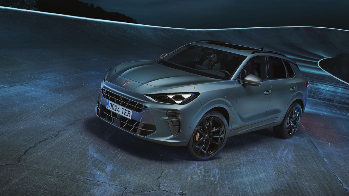 Cupra právě představuje světu odvážné SUV Terramar. Láká na sportovního ducha, silné motory i skvělou muziku