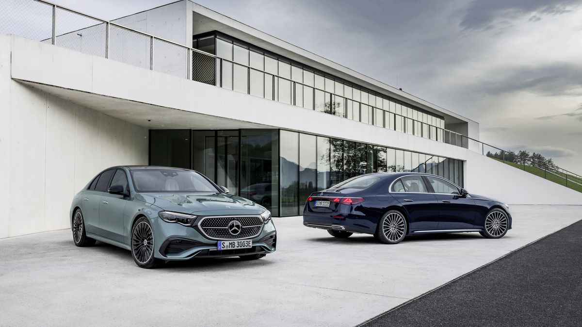 Představuje se nový Mercedes třídy E. Umělá inteligence už i v autech, šestiválec nechybí