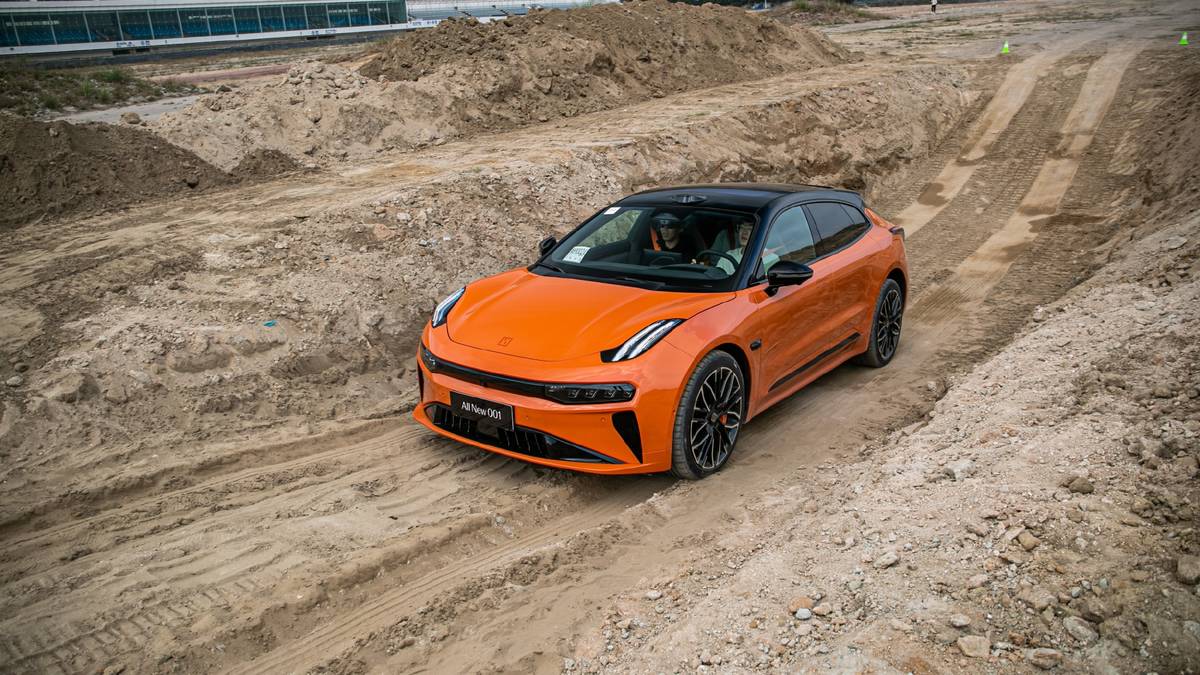 Zeekr 001 facelift 2024.