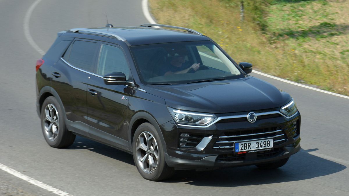 SsangYong Korando je v Česku mimořádně úspěšné auto, jak si ale vede jako ojetina? Není nižší cenovka vykoupena horší kvalitou?