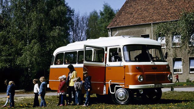 Nenáviděná hvězda ze seriálu Volha má zajímavou historii. Robur je méně známá automobilka z NDR