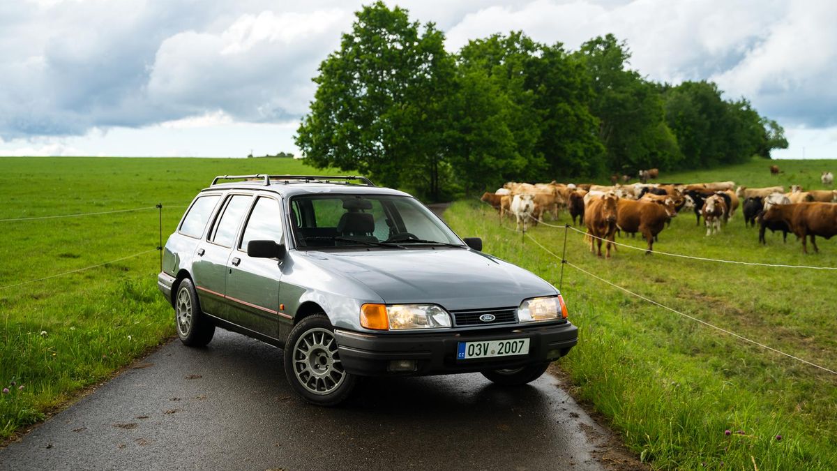 Ford Sierra to měl na začátku těžké, v Anglii se nelíbil. Dodnes je to ale skvělé auto, verzi s pohonem všech kol bychom však nechtěli