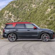 Mini John Cooper Works Countryman.