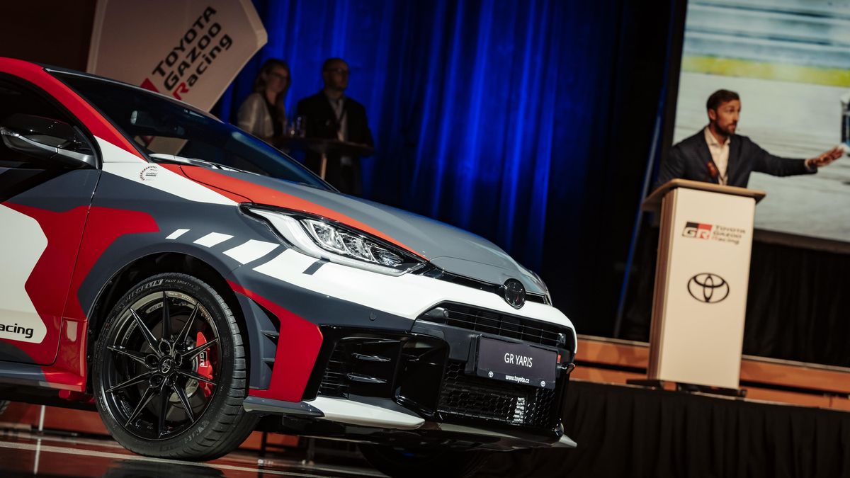 Jedinečné ostré Toyoty GR Yaris se prodaly za naprostý balík. Výtěžek si automobilka nenechá v kapse