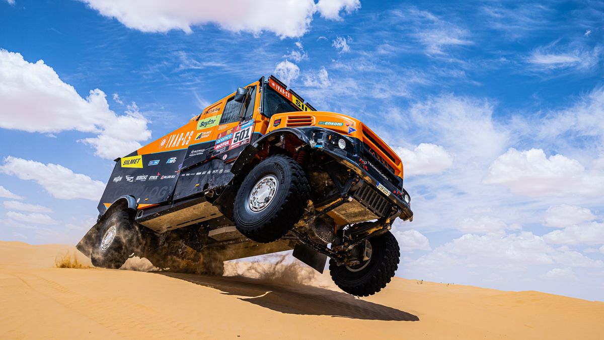 Dakar neodpouští a bolí, příprava trvá celý rok, říká Martin Macík