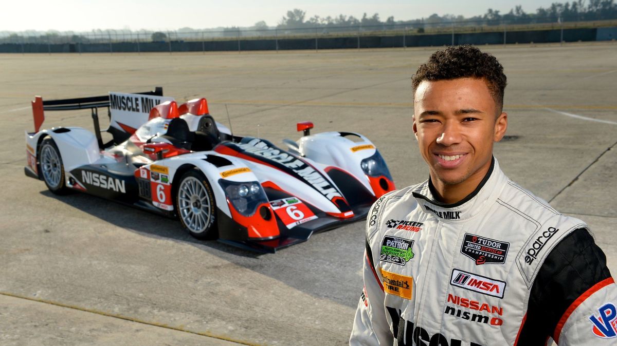 Od hraní PlayStationu na stupně vítězů Le Mans. Aktuální filmový hit Gran Turismo: Jak to bylo se zázračným závodníkem doopravdy