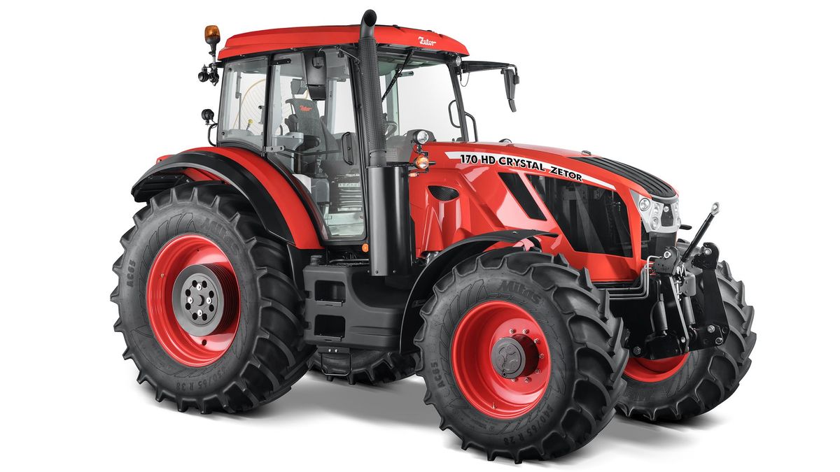 Zetor v problémech. Tradiční český výrobce traktorů plánuje propustit víc než polovinu zaměstnanců