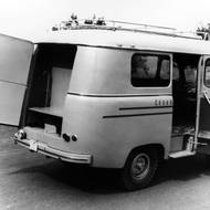 Filmařská Tatra 805 sloužila pro různé úkoly, sloužit mohla třeba jako mobilní redakce. 