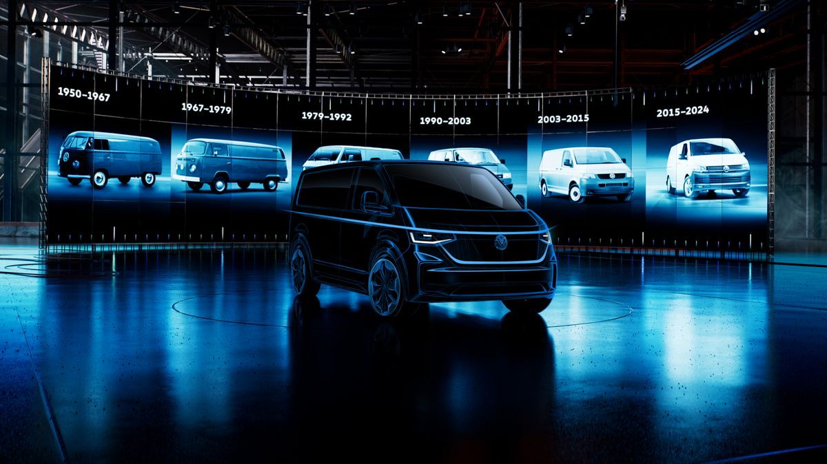 Volkswagen znovu láká na nový Transporter. Zdůrazňuje jeho spojení s předchůdci, ačkoliv to Volkswagen vlastně úplně není