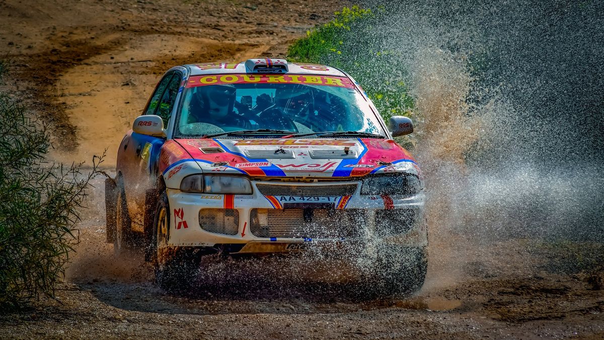Tragédie na Rallye Šumava: Po nehodě zemřela spolujezdkyně, hrozí ukončení soutěže