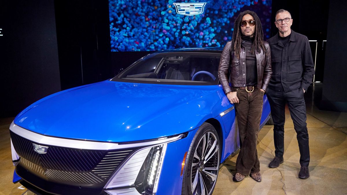Hvězda Colours of Ostrava Lenny Kravitz a auta: Roky neřídil, teď je tváří luxusní jachty na kolech