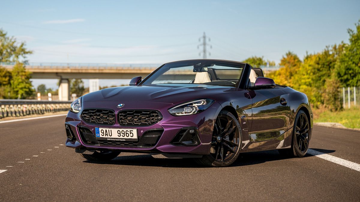 Bavoráky nejsou jen pro bohaté, roadster Z4 připomene kouzlo manuálů a otevřeného nebe nad hlavou
