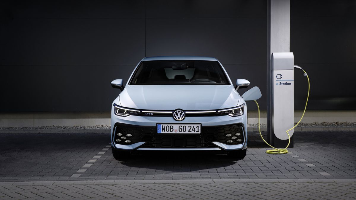 Slibem neurazíš. Pamatujete, jak VW nic jiného než elektrickou budoucnost neviděl? Teď už vidí i něco jiného