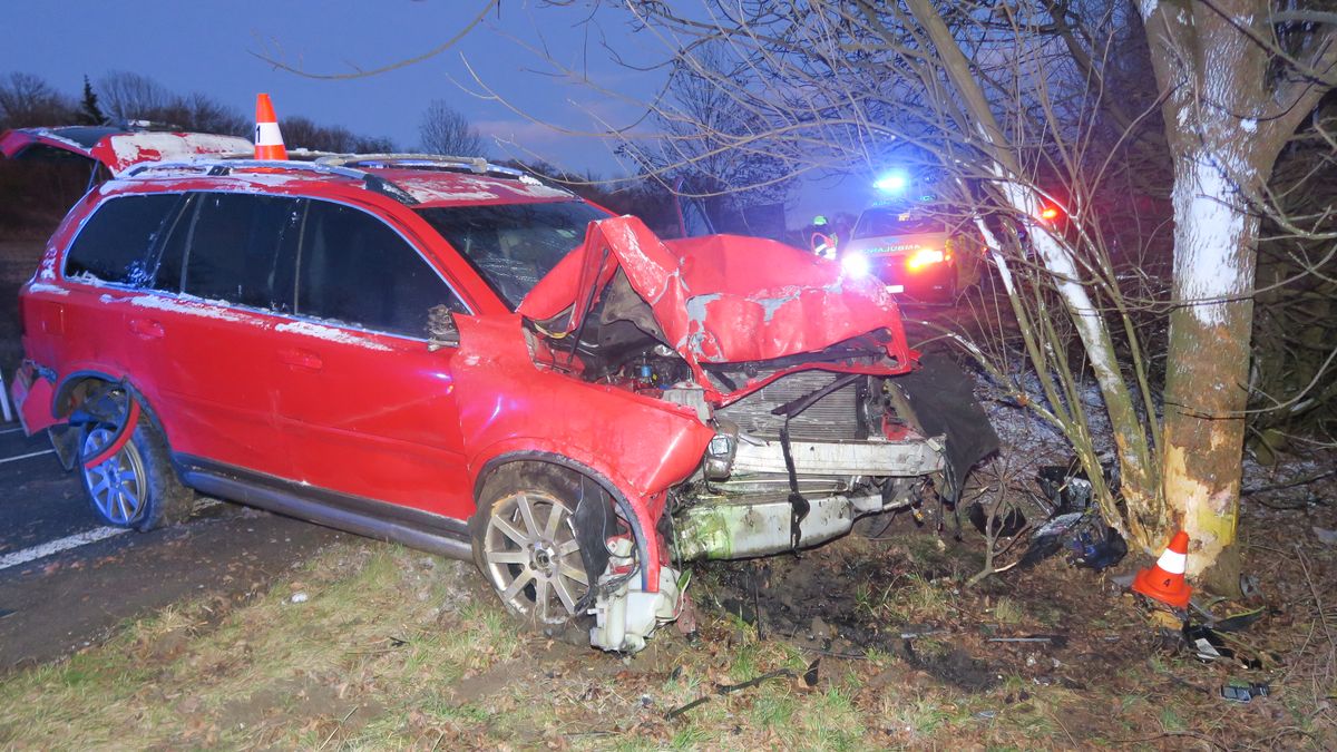 Dopravní nehody 2023: Méně bouraček, ale více zranění i smrťáků. Rychlost však (ne)byla hlavním zabijákem