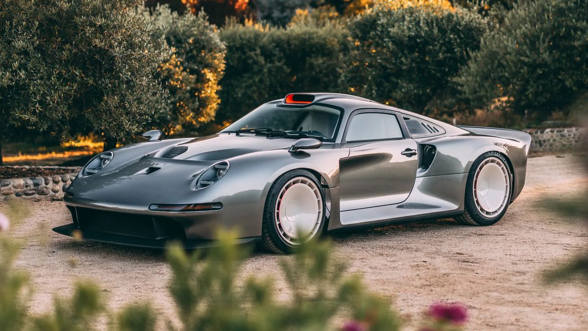 Automobilová nirvána: Tuthill GT One vypadá jako závodní Porsche 911 pro Le Mans. Vyrábí se ručně, cena je tajná a může i na silnice