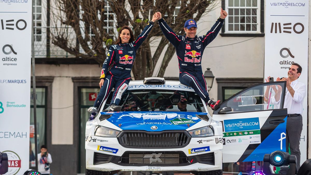 Sébastian Loeb zase kraloval: Se Škodou Fabia RS Rally2 vyhrál soutěž na Azorských ostrovech