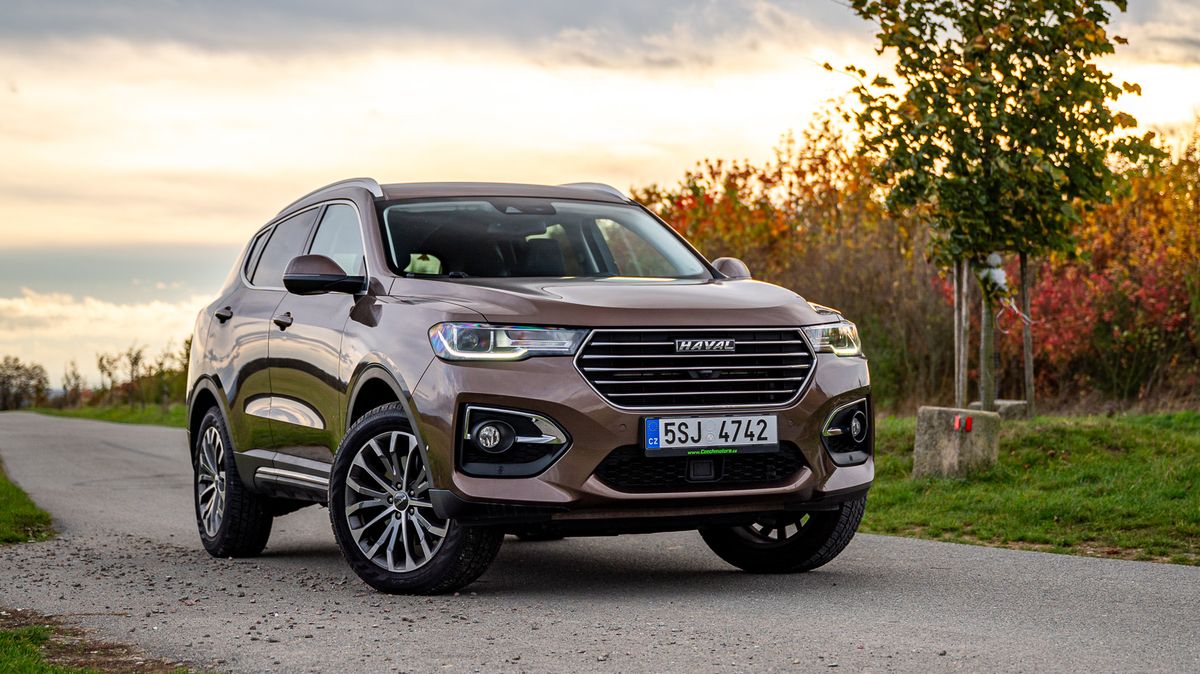 Čínský soupeř Škody Kodiaq to zkouší na poli ojetin. Málo známý Haval H6 hýří výbavou, obrovský trumf má pod kapotou