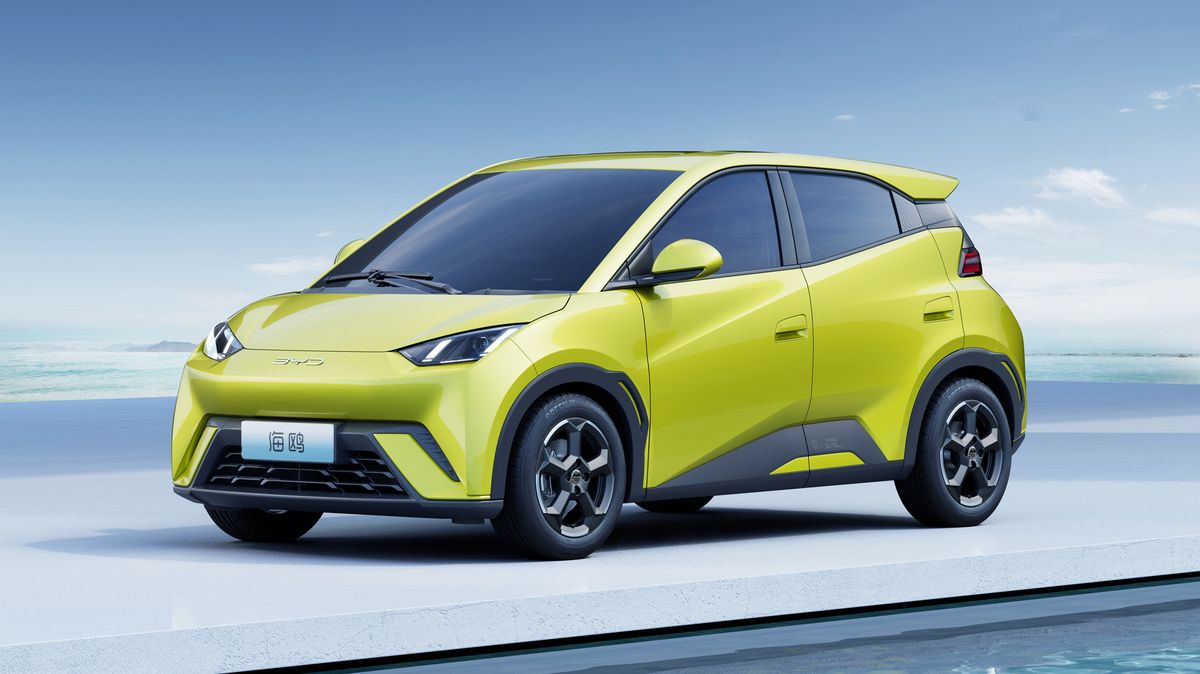 Levnější než Dacia: Čínský BYD zahájil cenovou válku, svůj elektromobil Seagull nabízí za pakatel