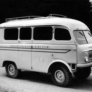 Filmařskou 805 pomáhala stvořit Karosa. 