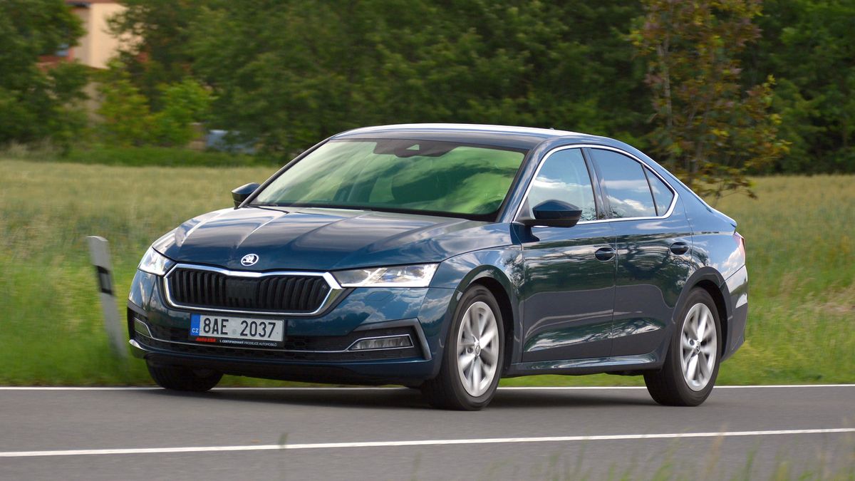 Ojetá Škoda Octavia IV 2.0 TDI pod 400 tisíc Kč v testu: Moderní diesel je úsporný, ale ukrývá nebezpečná tajemství