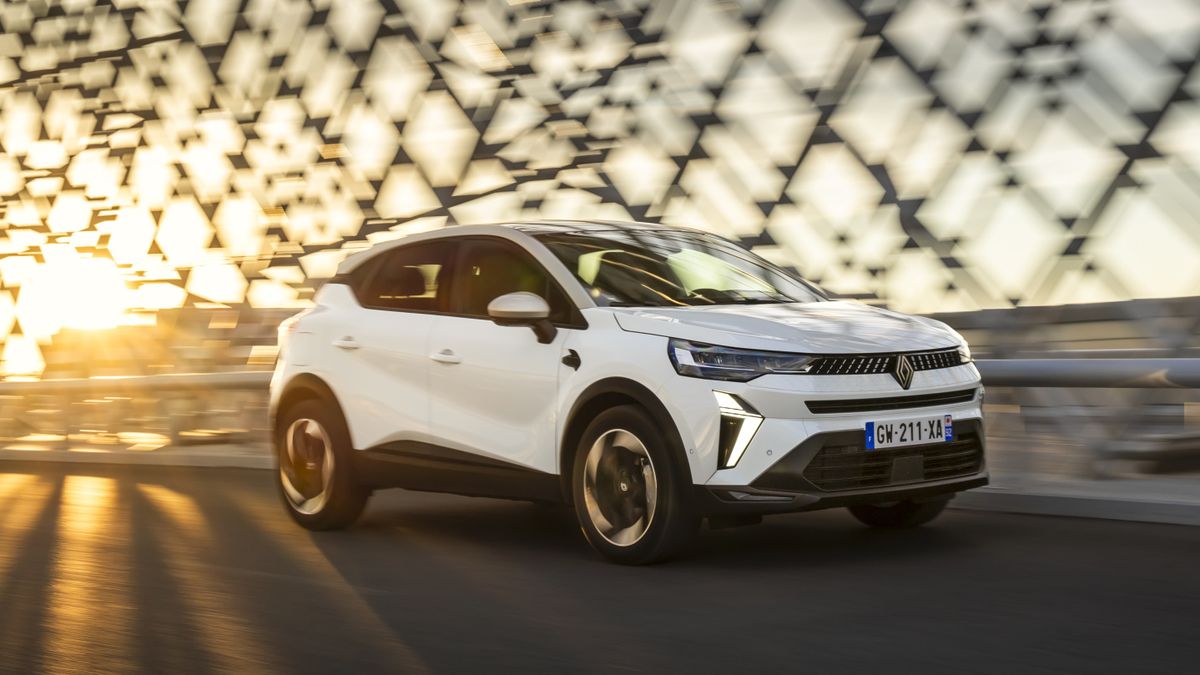 Hýří stylem a umí jezdit „za čtyři“: Poprvé za volantem modernizovaného bestselleru Renault Captur