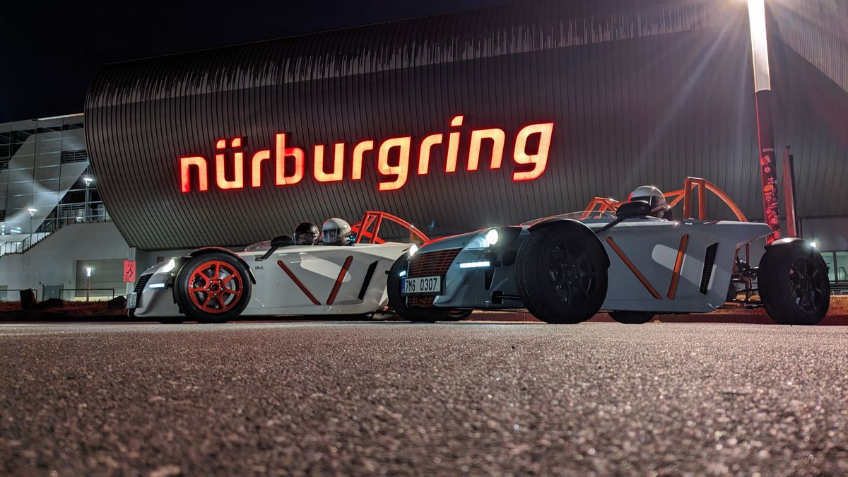 Český závoďák Sigma začal coby diplomová práce, dnes konkuruje světovým hvězdám jako Ariel Atom nebo KTM X-Bow