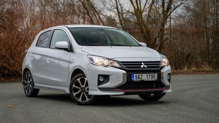 Nové auto se slušnou výbavou pod tři sta tisíc? Existuje i na českém trhnu, navíc vás nebude štvát