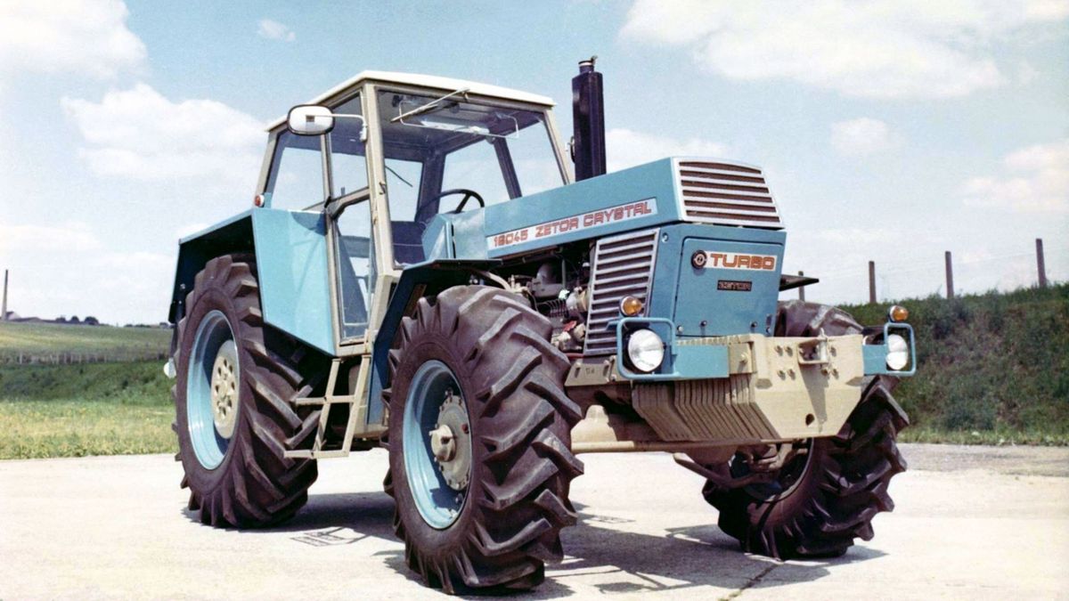 Zetor Crystal býval vrcholem zemědělské techniky. Šestiválcový stroj se vyráběl i na Slovensku